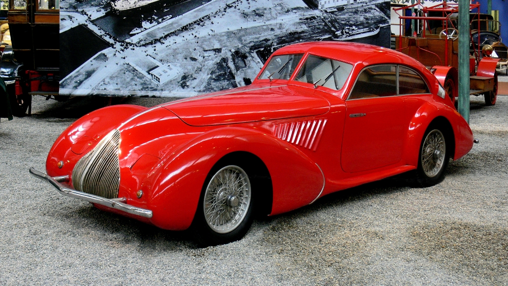 Alfa_romeo_8C.jpg